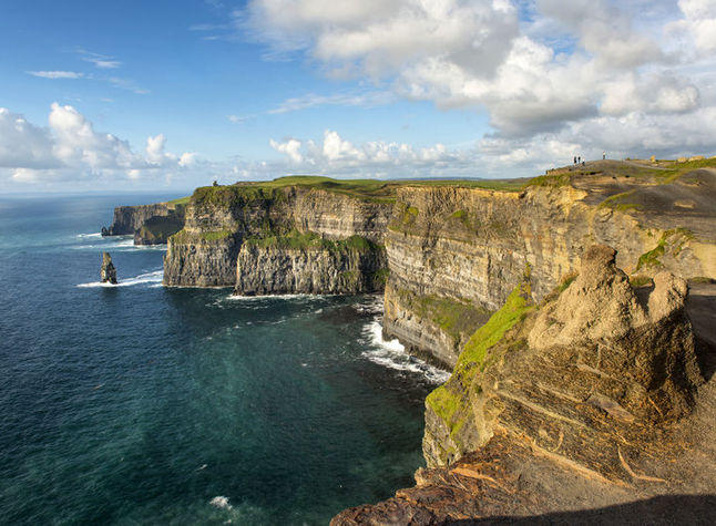 Large cliffs of moher